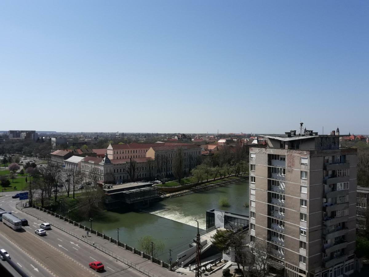 Ana'S Apartment Oradea Εξωτερικό φωτογραφία